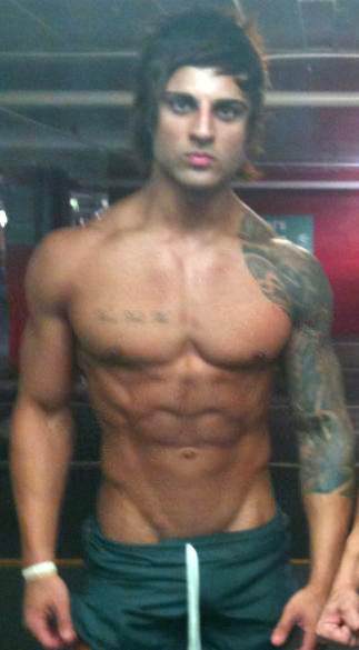 Click image for larger version. 

Name:	7120a_ORIG-zyzz.jpg 
Views:	16927 
Size:	32.9 KB 
ID:	126279