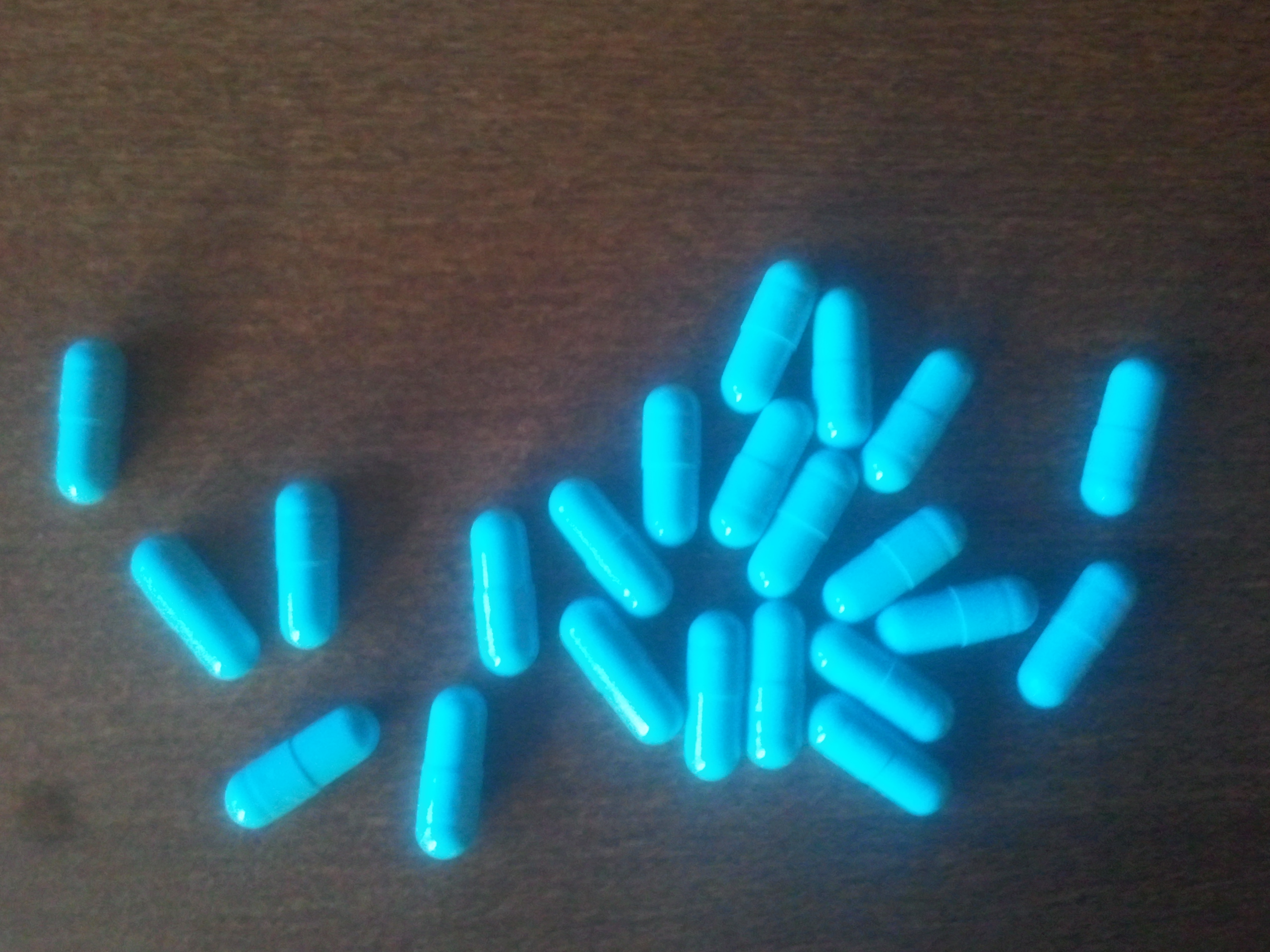 Click image for larger version. 

Name:	capsules.jpg 
Views:	5859 
Size:	1.44 MB 
ID:	127318