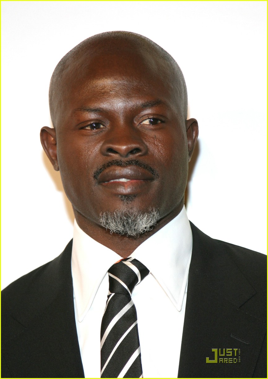 Click image for larger version. 

Name:	kimora-lee-djimon-hounsou-never-back-down-28.jpg 
Views:	647 
Size:	153.6 KB 
ID:	136682