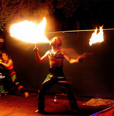 Click image for larger version. 

Name:	fire-breathing-1.jpg 
Views:	57 
Size:	38.9 KB 
ID:	177626