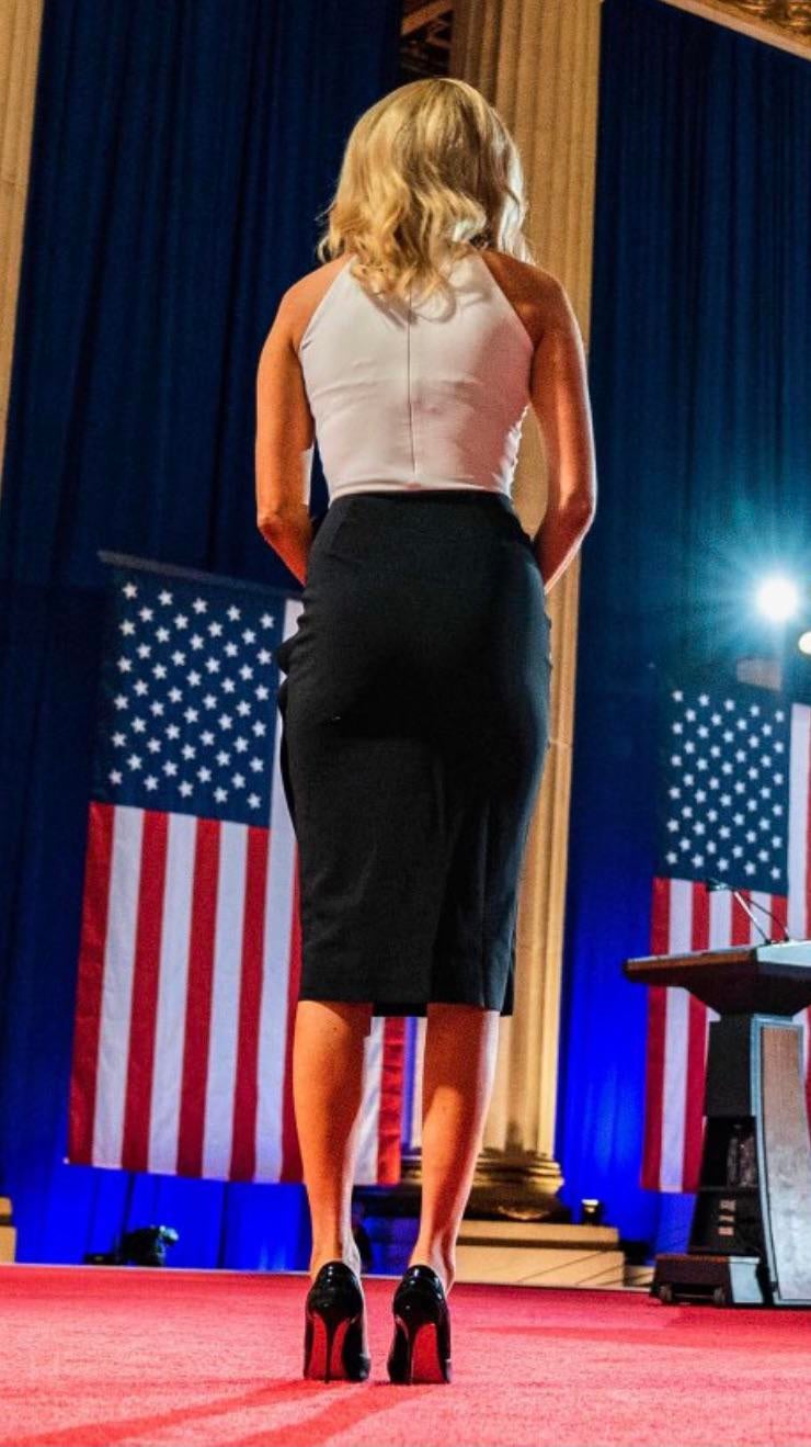 Click image for larger version. 

Name:	Kayleigh McEnany's ass.jpg 
Views:	4064 
Size:	121.0 KB 
ID:	180692