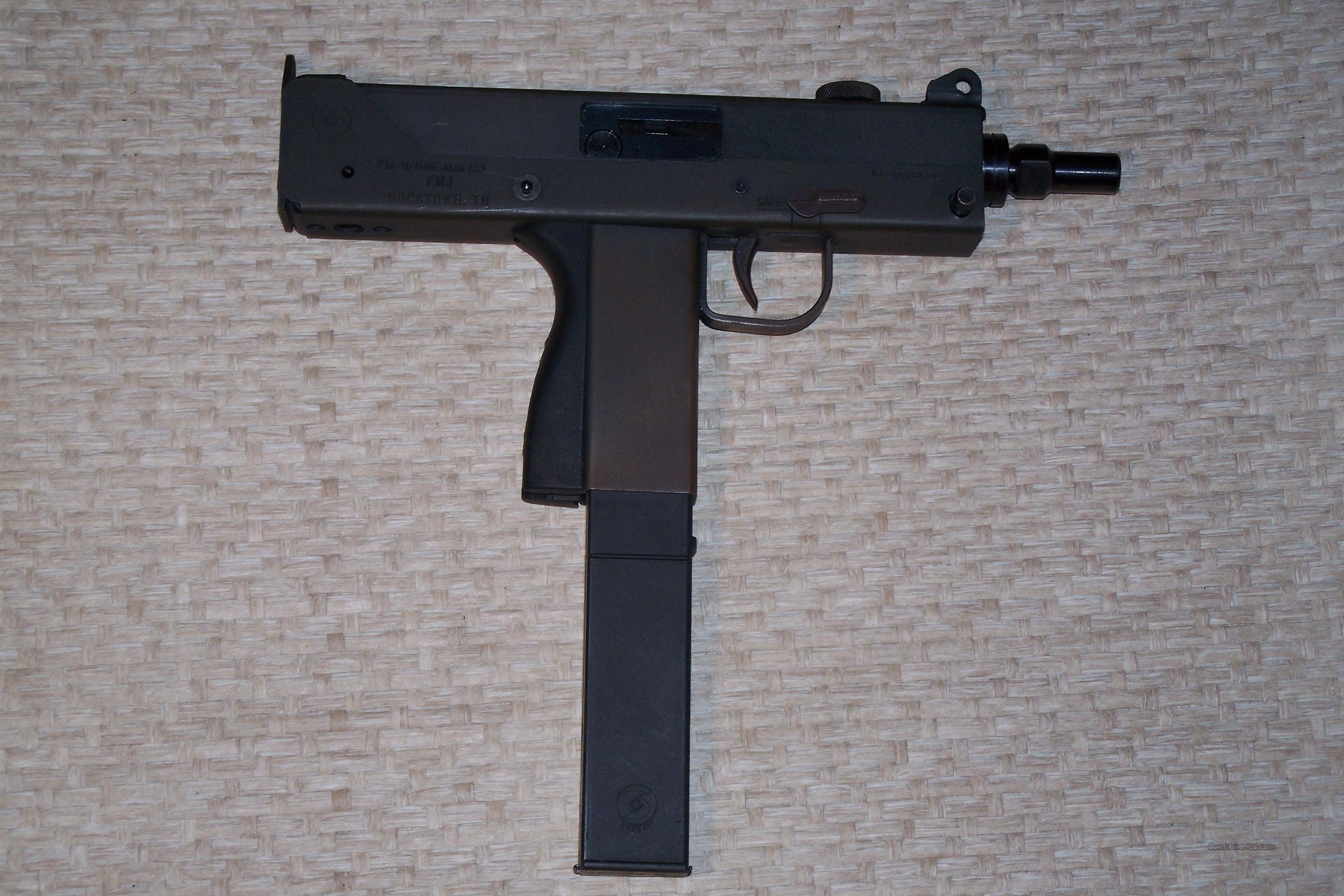 Mac 11. Ингрэм Мак 11. Mac 11 9mm. Ingram Mac-11. Пистолет-пулемет Ingram Mac 11 с глушителем.