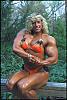 These women are bigger than you!!!-6.jpg
