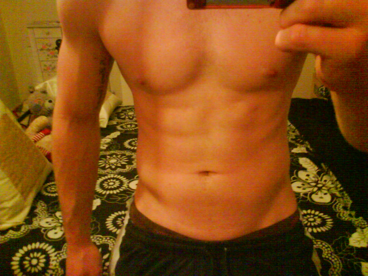 In search of 6 pack abs/ Natural cut ...with pics