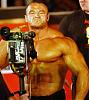 Mariusz Pudzianowski wins World's strongest man 2005!!!-xin_53100208120726945963.jpg